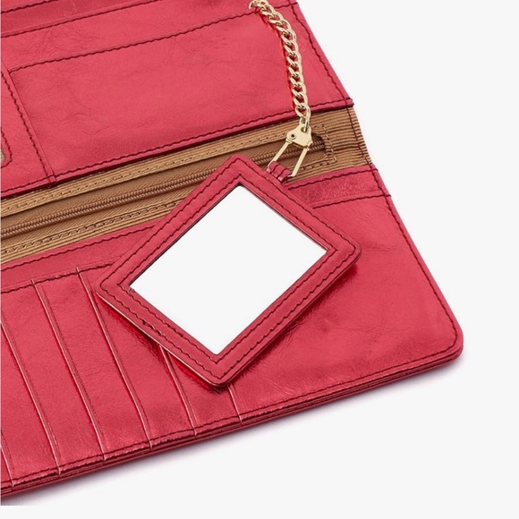 NWT HOBO Strawberry Pink Metallic Wallet w/Gold kiss lock - Picture 4 of 9